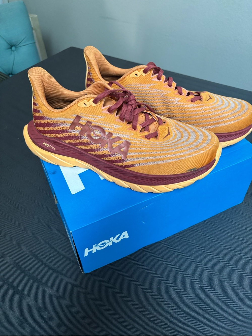 Hoka One One Men’s Mach 5 in Brown